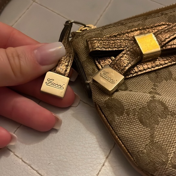 Gucci Authentic Wristlet - Picture 2 of 4